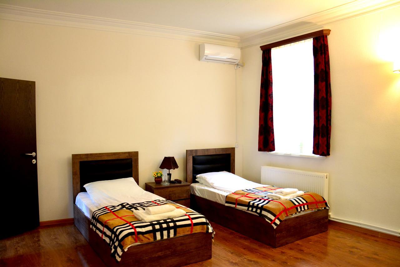 Hotel Canyon Tbilisi Eksteriør billede